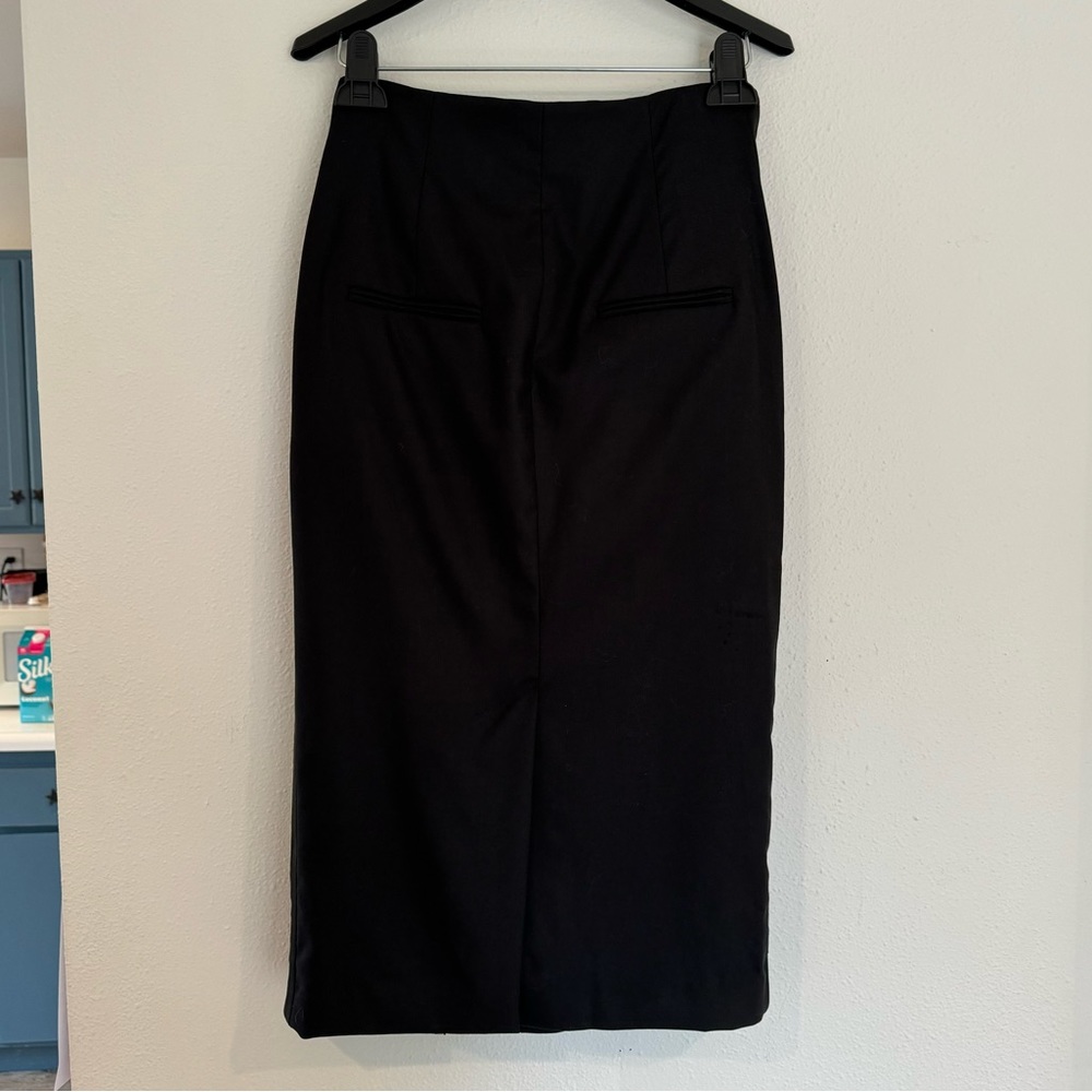 MaxMara	- Pencil Skirt	US 2	Black